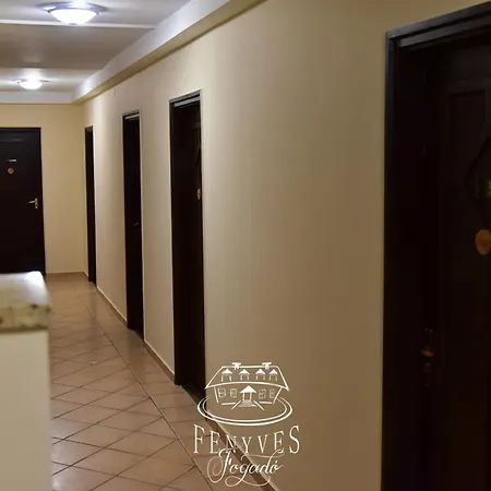 Frühstückspension Fenyves Fogado *